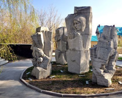 Памятник матерям солдат, погибших в Афганистане