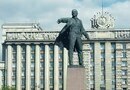 Памятник В.И. Ленину на Московской площади