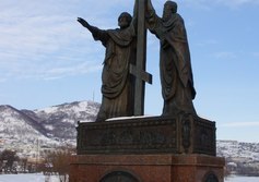 Памятник Святым апостолам Петру и Павлу в Петропавловске-Камчатском