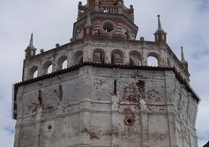 Уточья башня Троице-Сергиевой Лавры
