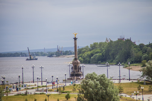 Памятник "Тысячелетие Ярославля"