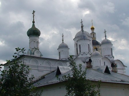 Храм пророка Илии Пафнутьево-Боровского монастыря