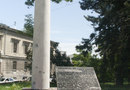 Памятная скрижаль в честь 200-летия Симферополя
