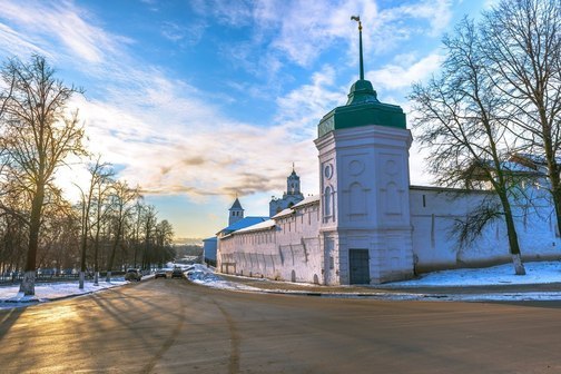 Михайловская (юго-восточная) башня Спасо-Преображенского монастыря