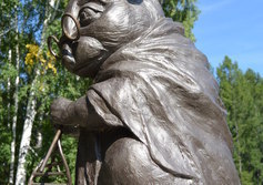 Памятник «Мышь, вяжущая нить ДНК»