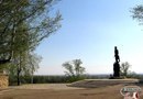 Памятник И. Шишкину