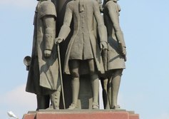  	Памятник основателям города Липецка