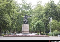  	Памятник авиаконструктору Н. Н. Поликарпову