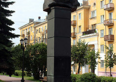 Памятник А.С. Пушкину на Театральной площади