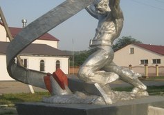  	Памятник грозненским пожарным