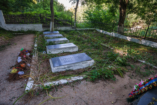 Братское кладбище советских воинов 