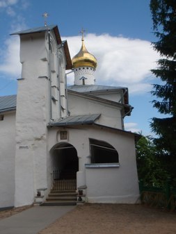 Никольский Храм Свято-Успенского Псково-Печорского монастыря