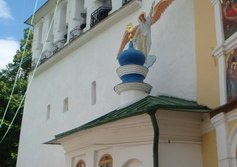 Звонница Псково-Печорского монастыря