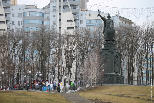 Памятник Равноапостольному князю Владимиру Великому