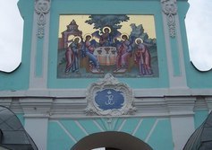 Северные (Екатерининские) ворота Свято-Троицкого Ипатьевского монастыря в Костроме