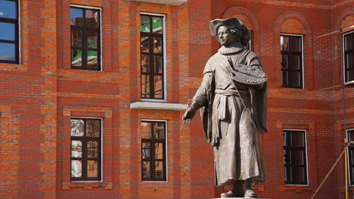 Памятник Харменс ван Рейн Рембрандту в Йошкар-Оле