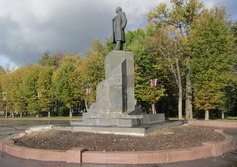 Памятник Ленину в Великом Новгороде