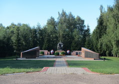 Мемориал памяти воинов 144-й сд и землякам, погибшим в ВОВ, с. Каринское