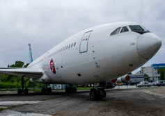 Самолёт-памятник Ил-86