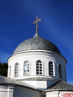 Церковь Успения Пресвятой Богородицы в Дивногорском монастыре Воронежской области 