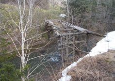 Горбатый мост  возле Новоселово на Сахалине 