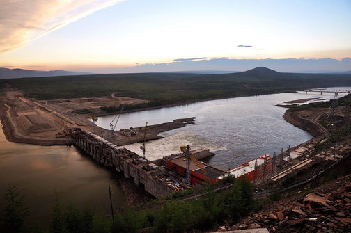 Усть-Среднеканская ГЭС на Колыме