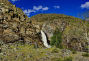 Водопад Куркуре около перевала Кату-Ярык на Алтае
