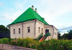 Здание уездного казначейства - первое каменное здание Новокузнецка