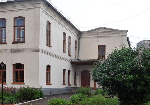 Здание уездного училища - филиал Новокузнецкого краеведческого музея