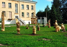 Памятники международного художественного фестиваля «Столетник» в Котласе