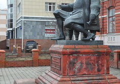Памятник доктору Ф.Х. Гралю