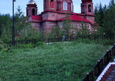 Храм святых новомучеников и исповедников Российских в Алдане