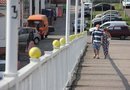 Пешеходный мост «Смайлов» на рынке «Салют»