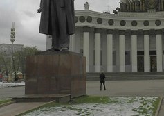 Памятник Ленину на ВДНХ