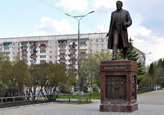 Памятник А. С. Крупнякову