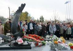 Памятник жертвам политических репрессий в Астрахани