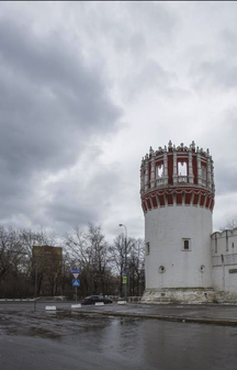 Никольская башня Новодевичьего монастыря
