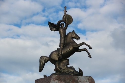 Памятник защитникам Отечества 1941–1945 гг.