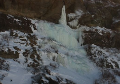 Ледопады (водопады) от мыса Ходжи до ручья Озерного западного побережья Сахалина.
