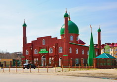 Мечеть Махалля в Мегионе ХМАО Тюменской области.