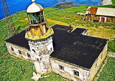 Маяки мыса Крильон на самой южной оконечности острова Сахалин