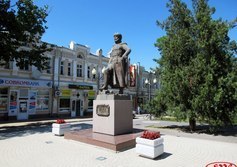 Памятник генералиссимусу А.С. Шеину
