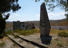 Братская могила советских воинов в Юркино