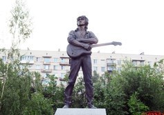 Памятник Виктору Цою в Санкт-Петербурге