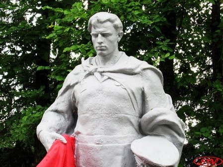 Братская могила в Куженкино