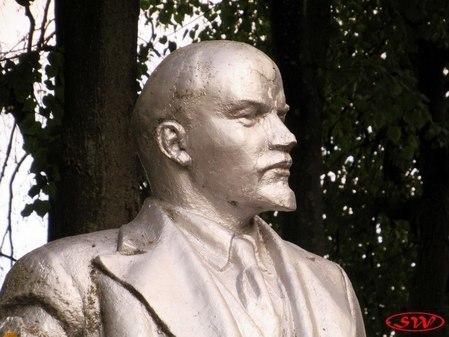 Памятник Ленину в Софьино