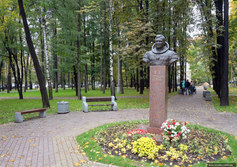 Бюст Г.М. Стрекалова