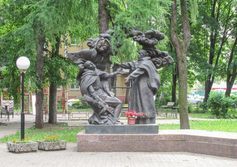Монумент работникам завода силикатного кирпича и жителям посёлка Строитель