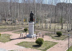 Памятник А.В. Суворову в Рождественно-Суворово