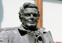 Бюст К.А.Тона в Москве